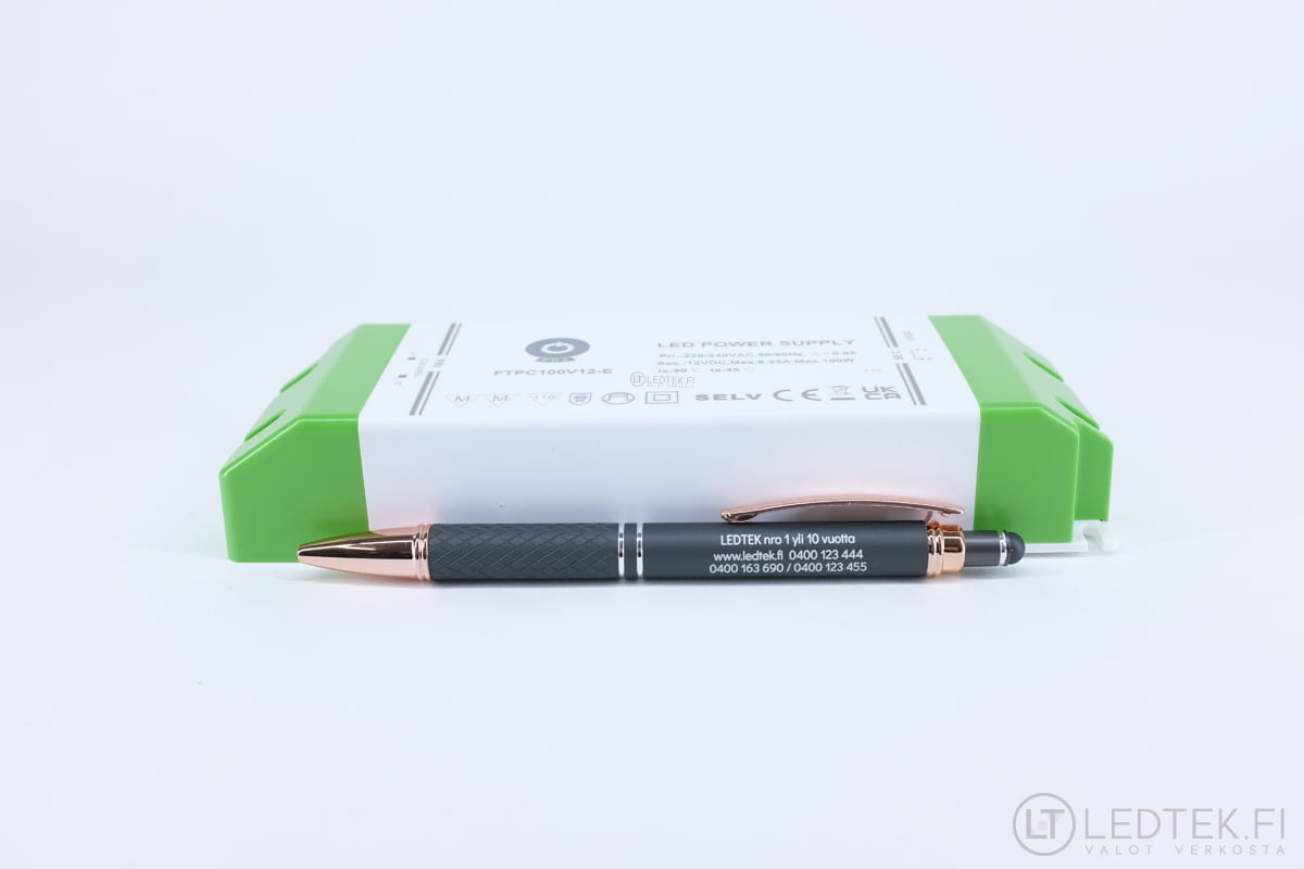 LED-muuntaja 100W